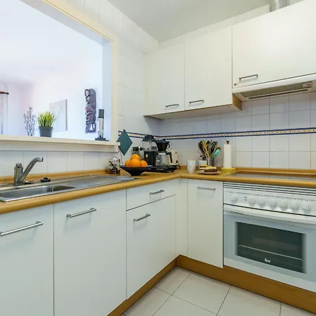 Puerta Del Mar Penthouse Beachfront - Happy Sitio de Calahonda
