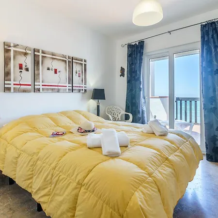 Puerta Del Mar Penthouse Beachfront - Happy